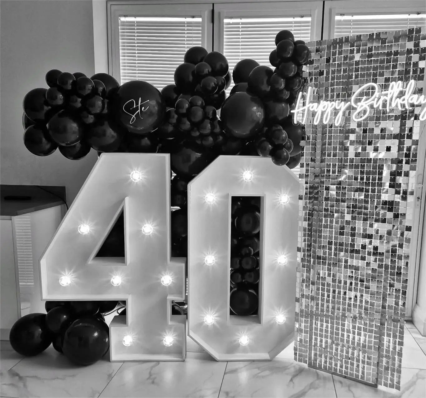 Zhejiang Glitter Wall Backdrop Panels 24 30 49 Pieces Decor